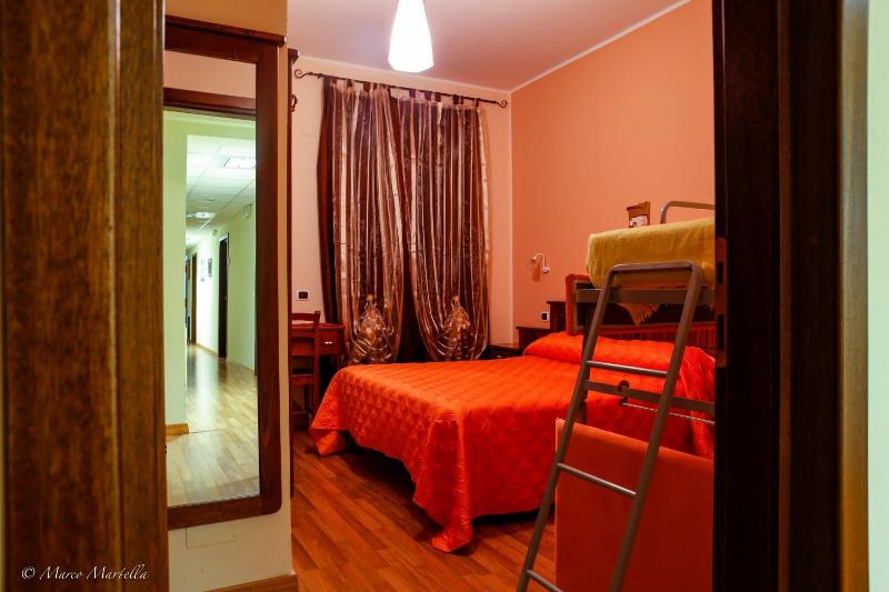 Pina Ristorante Hotel image