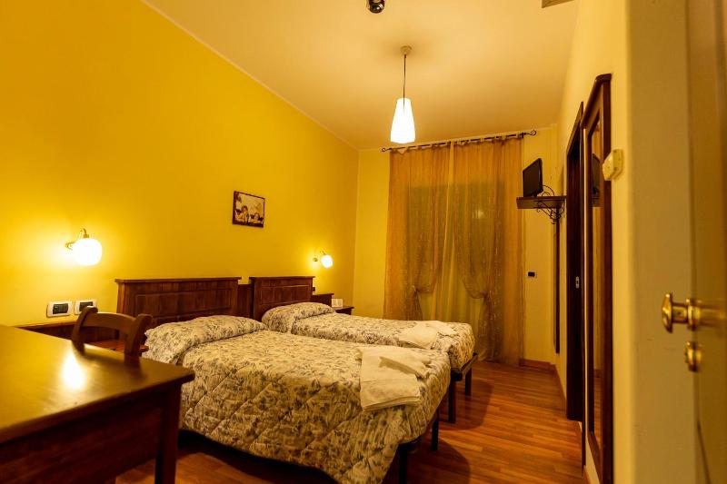 Pina Ristorante Hotel image
