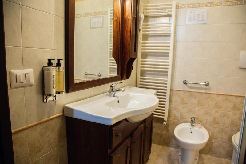 Pina Ristorante Hotel image