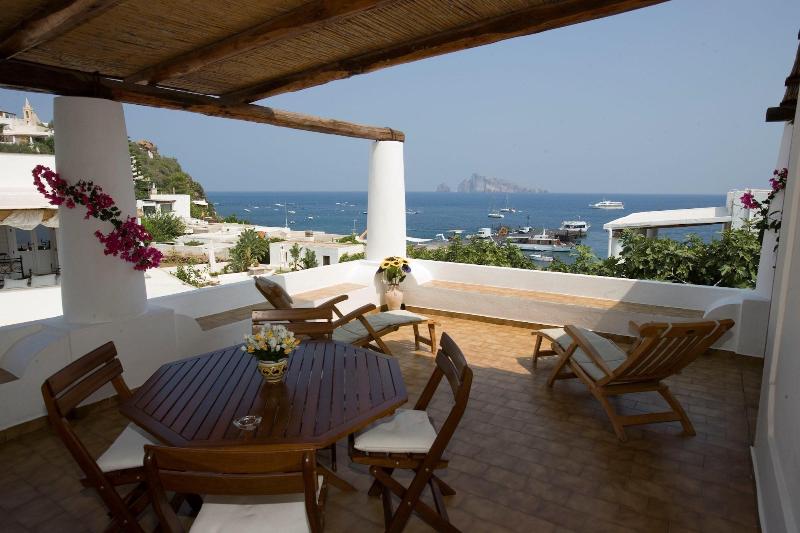 Hotel Tesoriero — general view