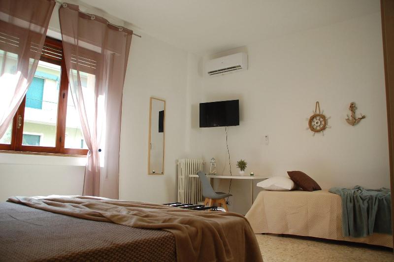 Bari Rooms Central Station image