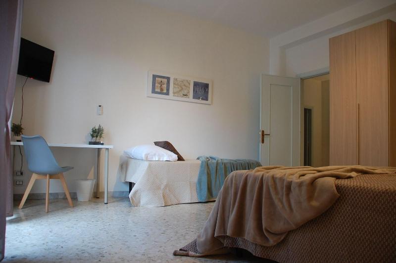 Bari Rooms Central Station image