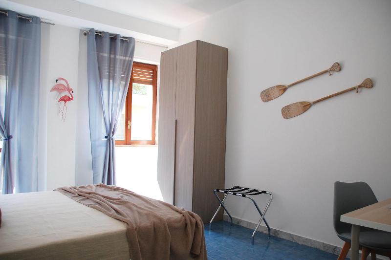 Bari Rooms Central Station image