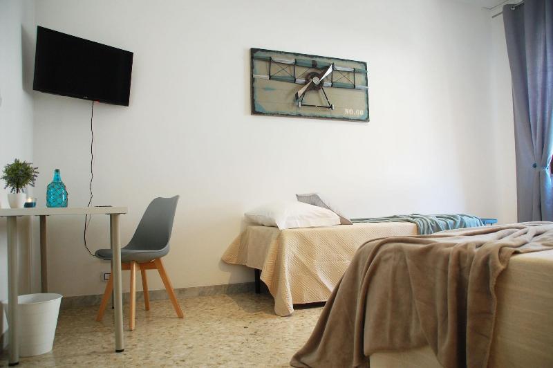 Bari Rooms Central Station image