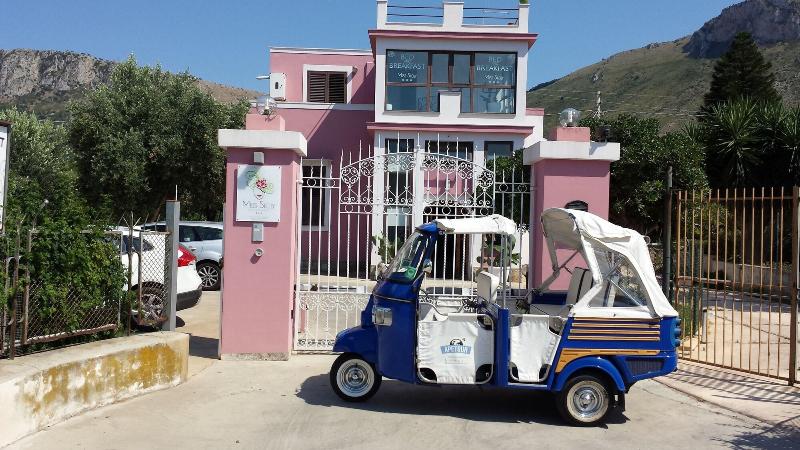 Miss Sicily B&B image
