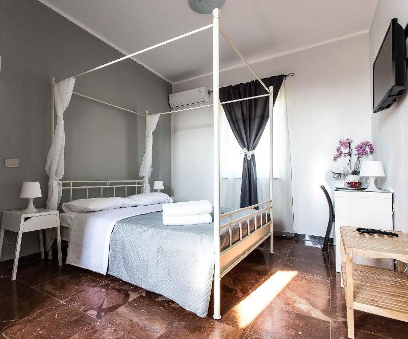 Miss Sicily B&B image
