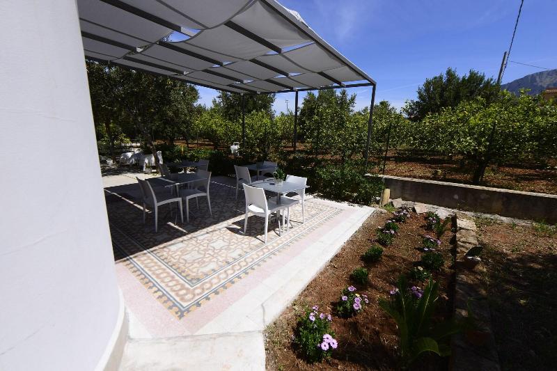 Miss Sicily B&B image