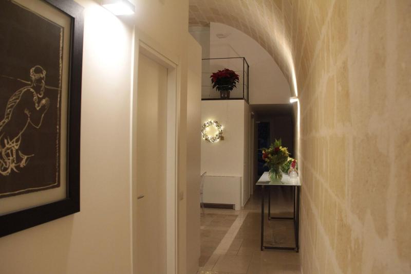Lamia Room Rentals image