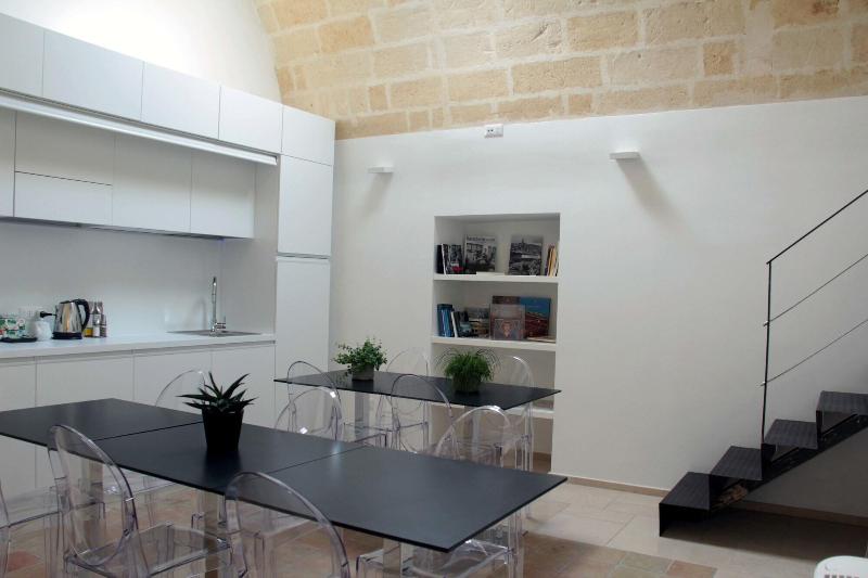 Lamia Room Rentals image