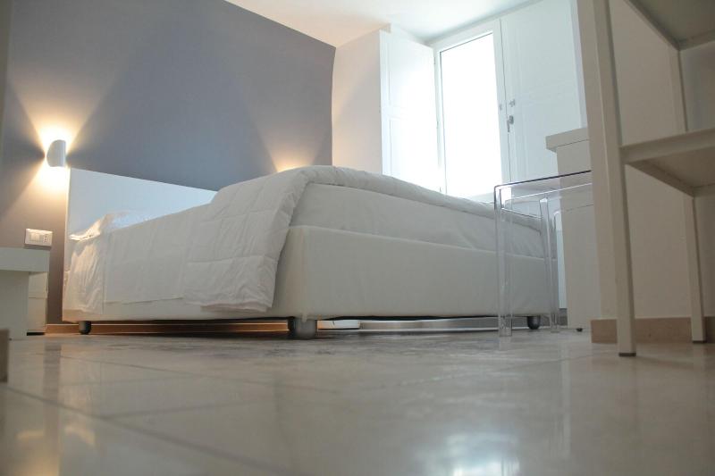 Lamia Room Rentals image