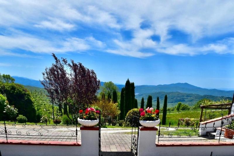 Podere Belvedere image