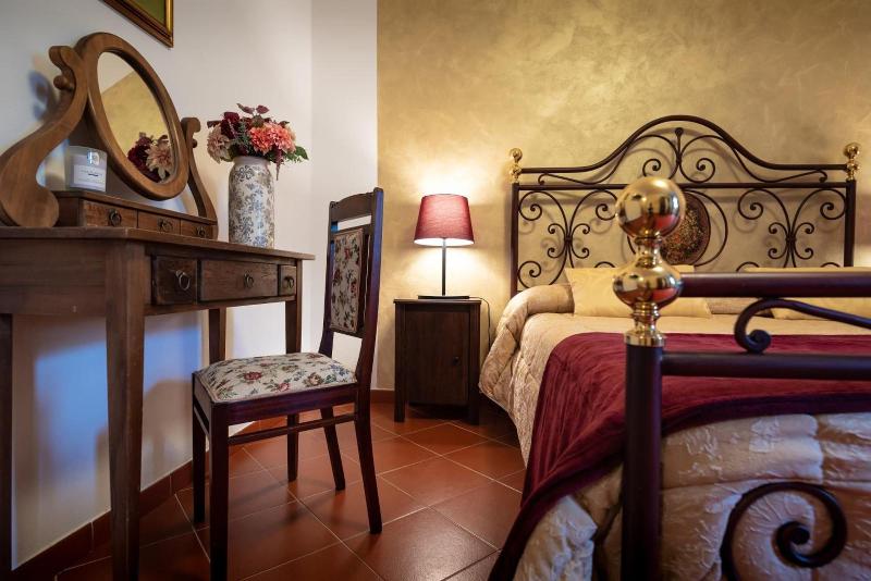 Podere Belvedere image