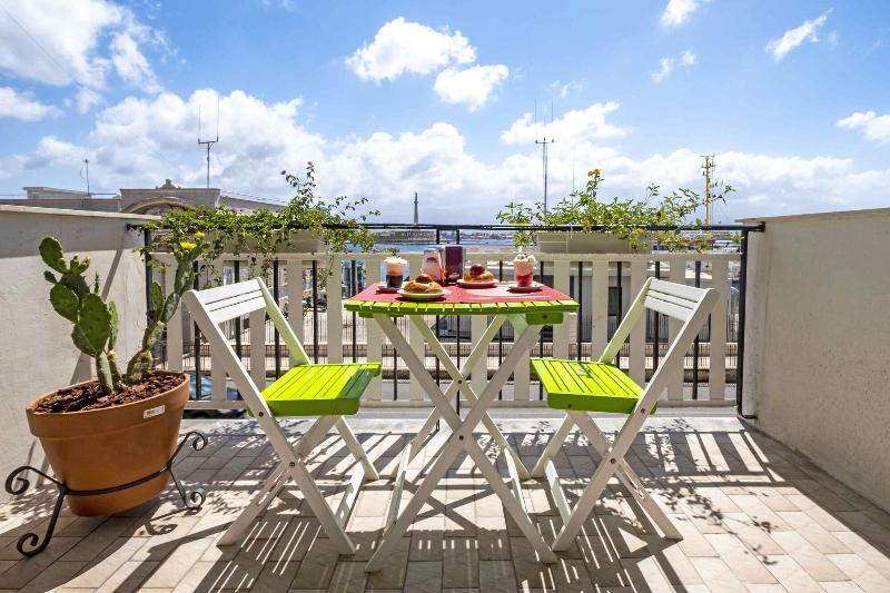 Miti dello Stretto B&B image