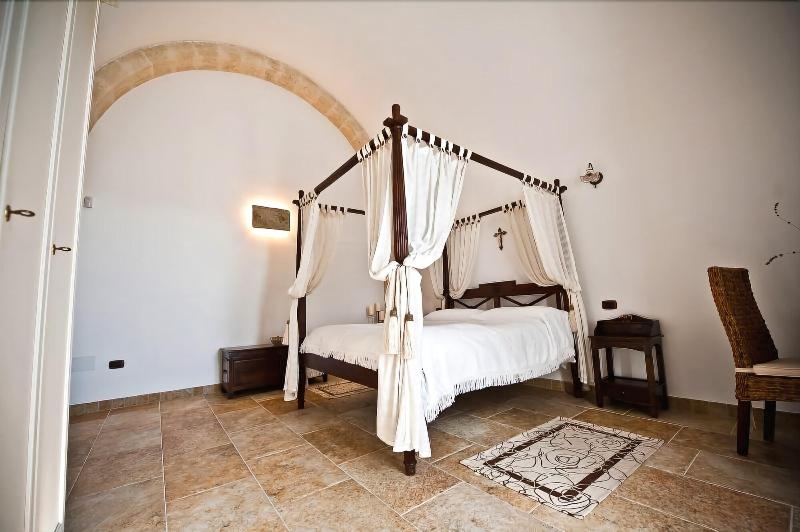 Masseria La Gravina image