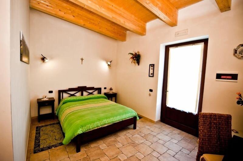 Masseria La Gravina image