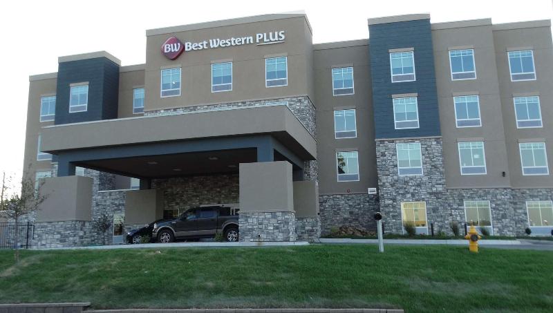 Best Western Plus McPherson image