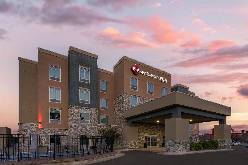 Best Western Plus McPherson image