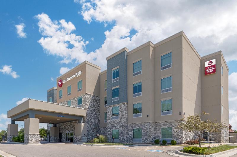 Best Western Plus McPherson image