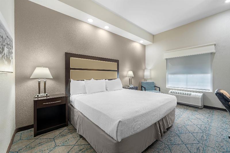 Best Western Plus McPherson image