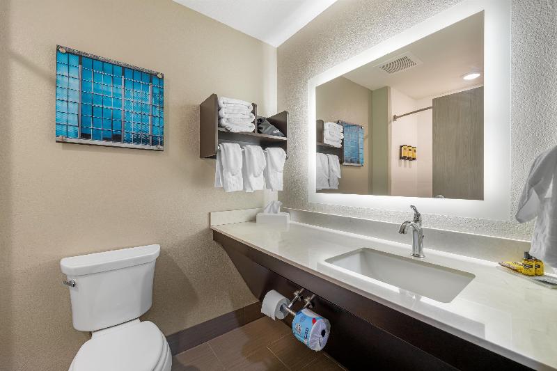 Best Western Plus McPherson image