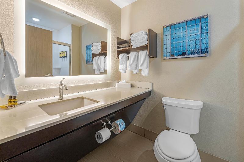 Best Western Plus McPherson image