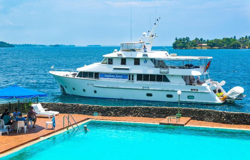 Madang Resort image