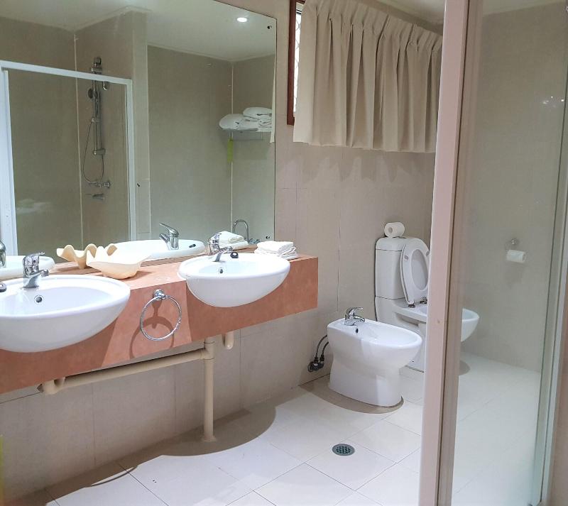 Madang Resort image