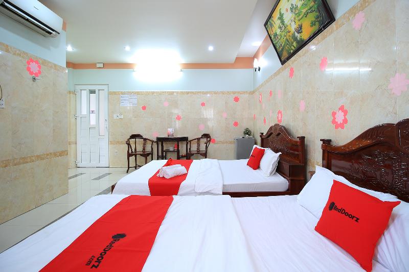RedDoorz Chin Sao Hotel Nguyen Thi Thap image