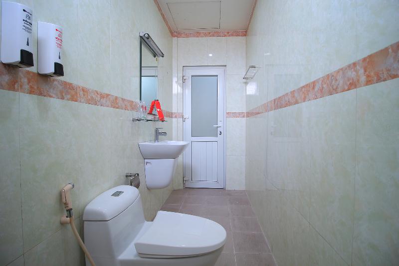 RedDoorz Chin Sao Hotel Nguyen Thi Thap image