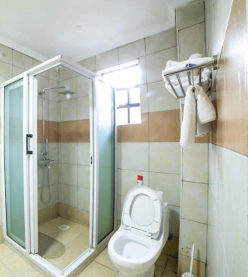 67 Airport Hotel image
