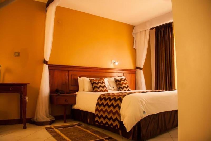 67 Airport Hotel image