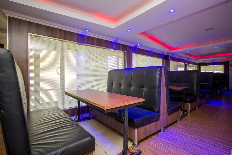 Airport Landing Hotel image