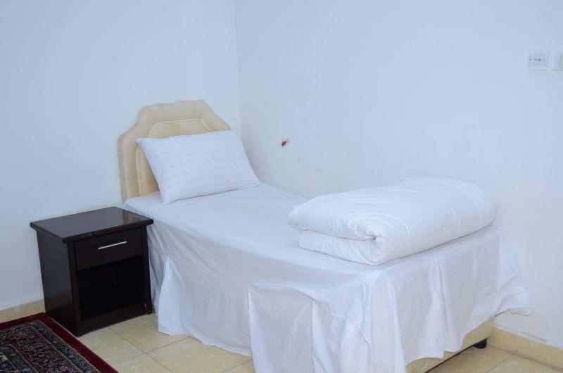 Al Eairy Furnished Apartments Nariyah 2 image