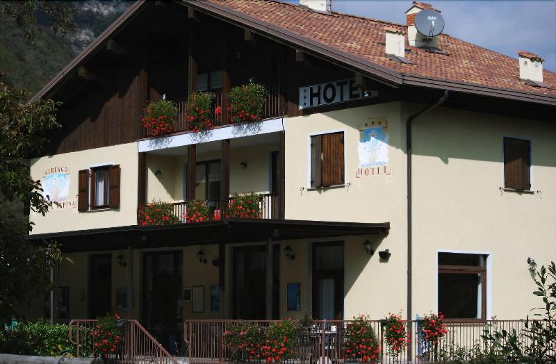 Albergo Stella Alpina image
