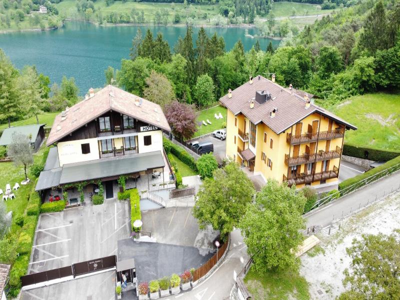 Albergo Stella Alpina image