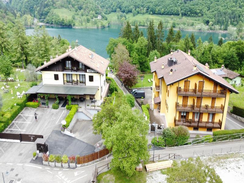 Albergo Stella Alpina image