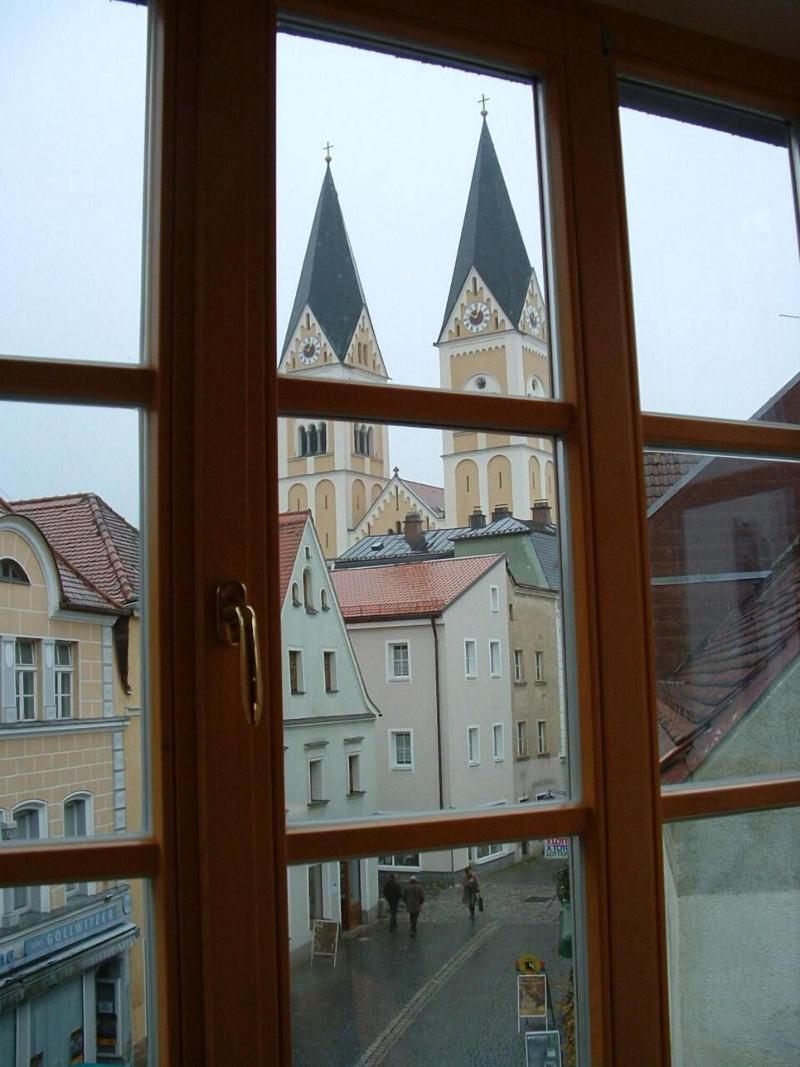 Altstadt Hotel Bräu Wirt image