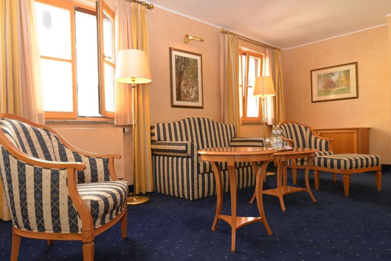 Altstadt Hotel Bräu Wirt image