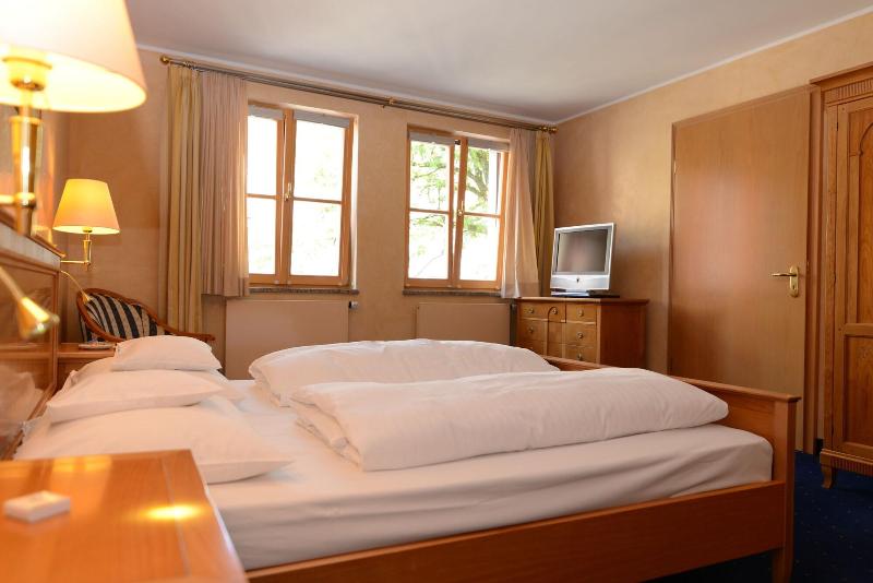 Altstadt Hotel Bräu Wirt image