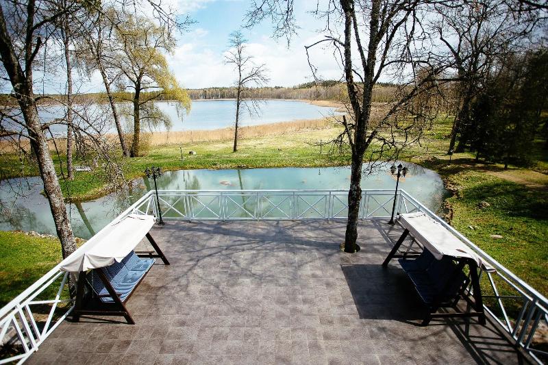 Altun Estate Hotel Lake House — photo 2