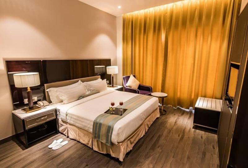 Amara Gateway Hotel image