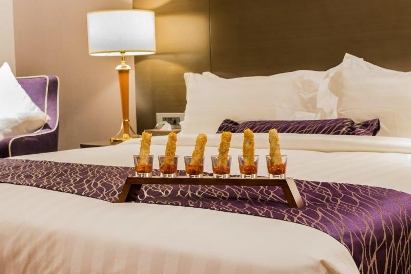 Amara Gateway Hotel image