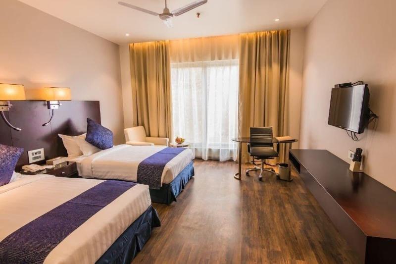 Amara Gateway Hotel image