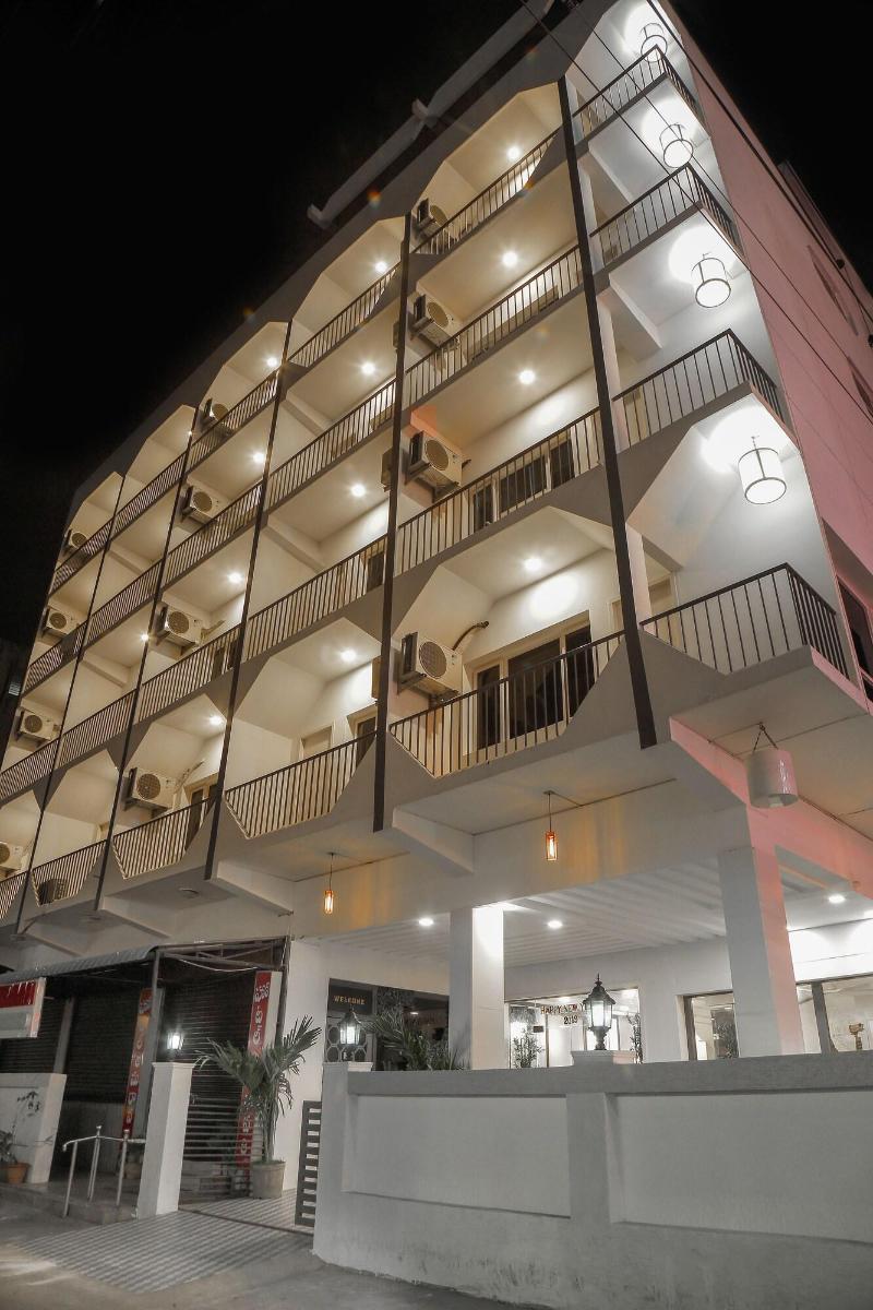 Amaravathi Hotel — general view