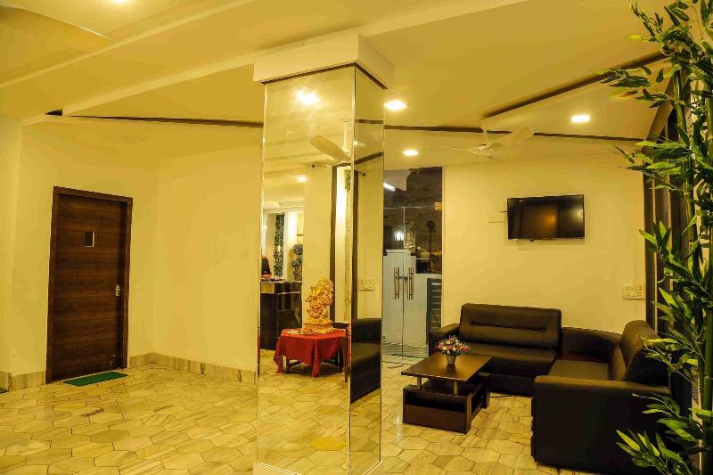 Amaravathi Hotel — exterior view