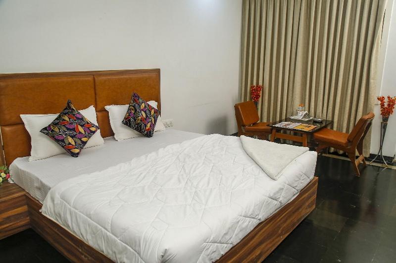 Amaravathi Hotel image