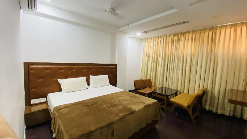 Amaravathi Hotel image