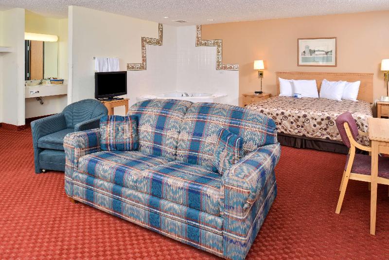 Americas Best Value Inn And Suites Spring Valley image