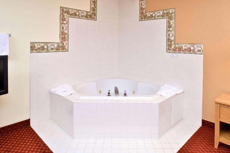 Americas Best Value Inn And Suites Spring Valley image