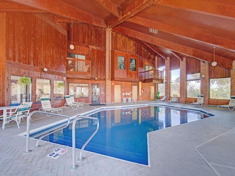 Capital O Amerihost Inn and Suites Mexico Hwy 54 image